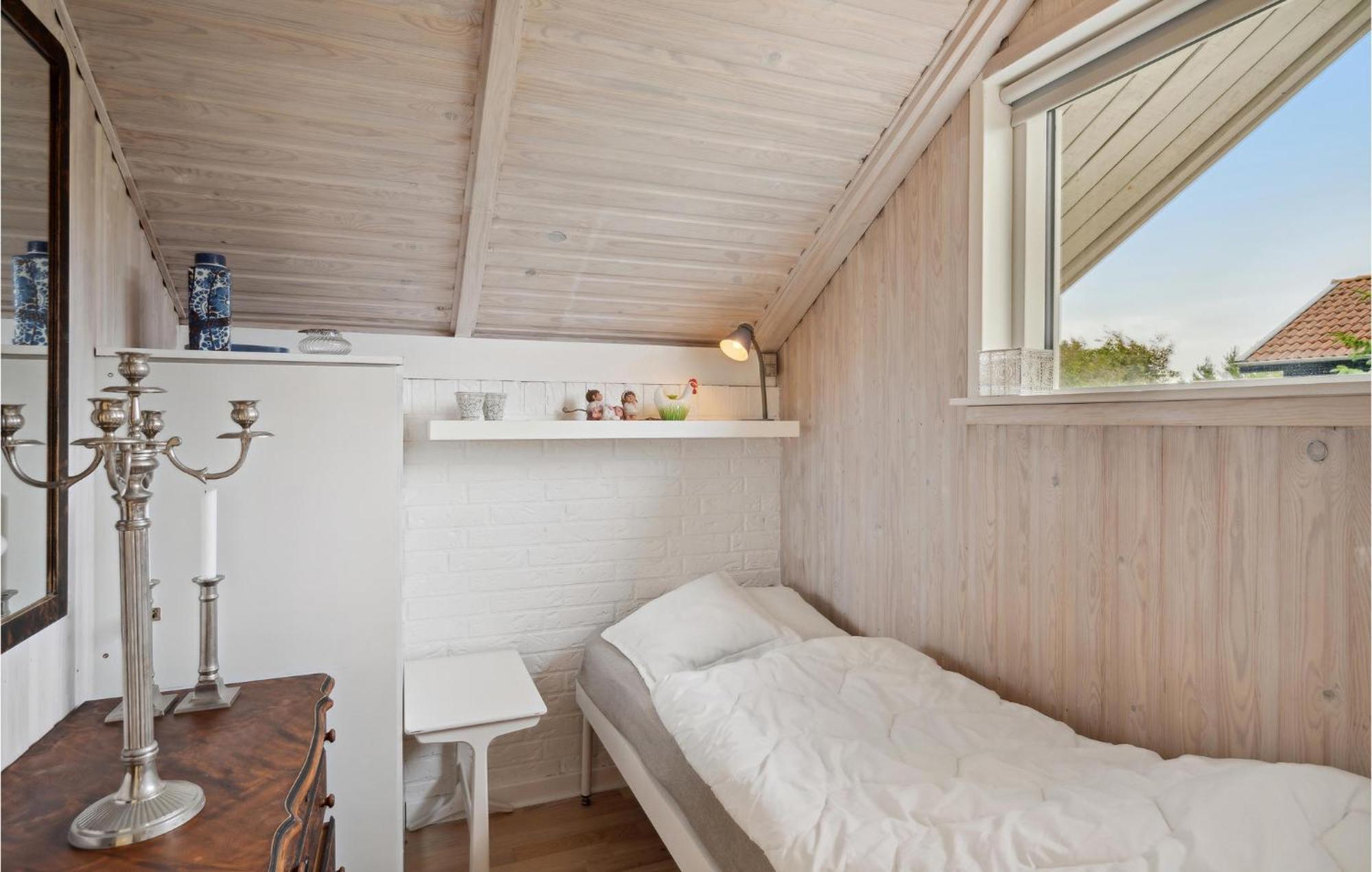 3 Bedroom Cozy Home In Logstor Logsted Bagian luar foto